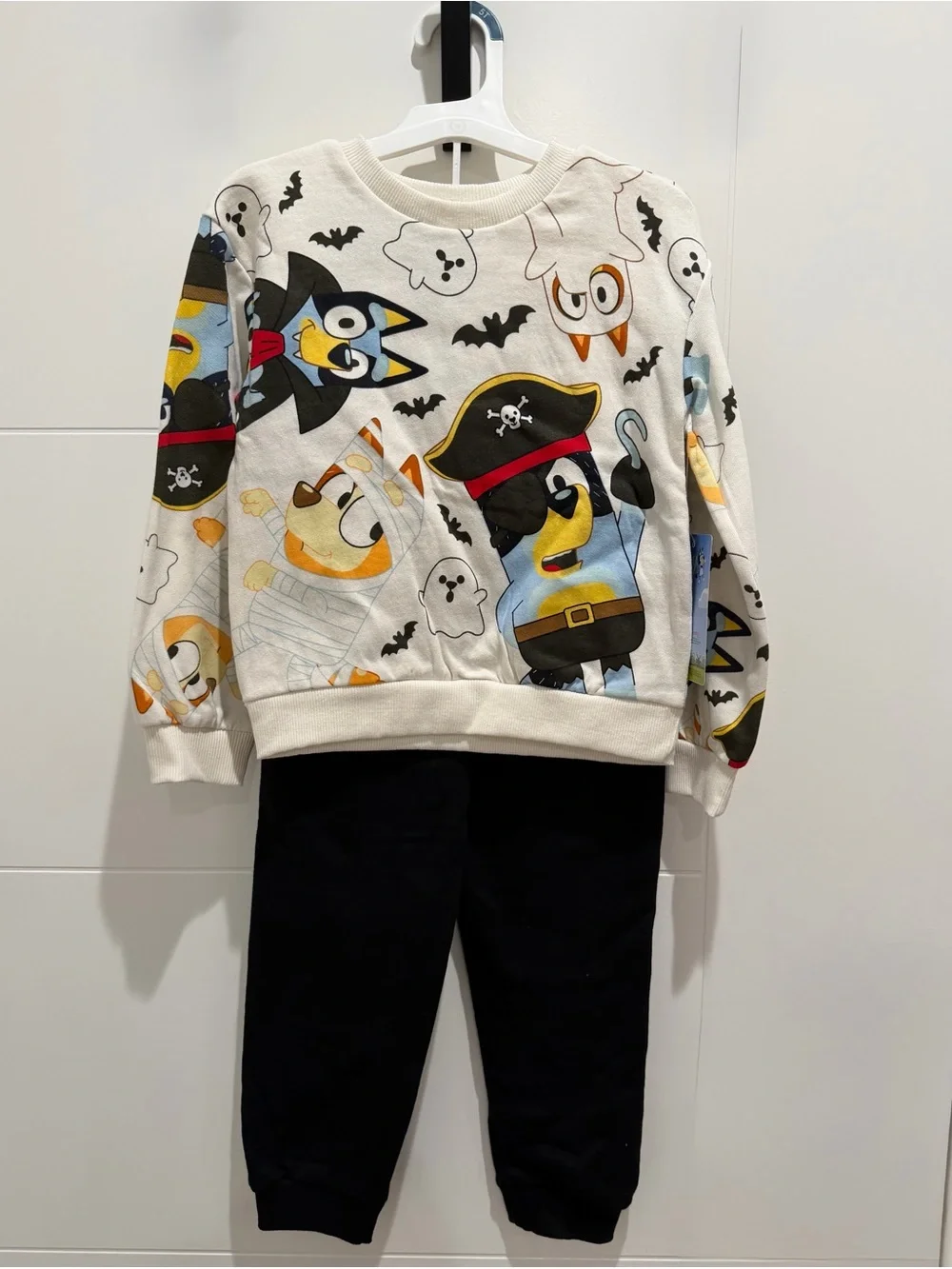 New 5T Bluey Sweatshirt Sweatpants Set Halloween Pirate Long Sleeve Kids Toddler